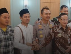 Tuntutan Masyarakat Dipenuhi, Aksi 13 Agustus di Pati Berubah Jadi Pesta Rakyat