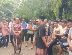 Ratusan Warga Desa Tunggul Pandean Menolak Pembangunan Gardu Induk PLN, Tunggu Kehadiran Bupati Jepara